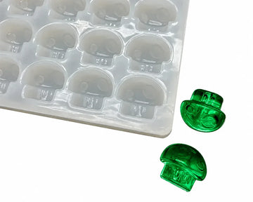 Forma pentru jeleuri ciuperca de 3.5 mL - 140 cavități - vedere laterală, cu jeleuri verde smarald